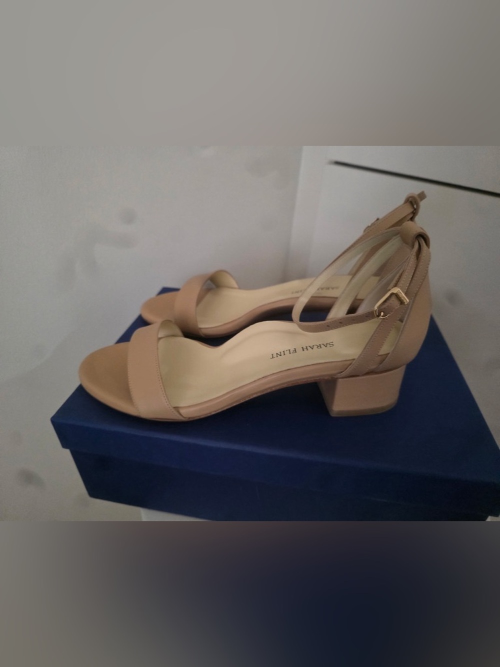 Sarah Flint Perfect Block Sandal. IT 40